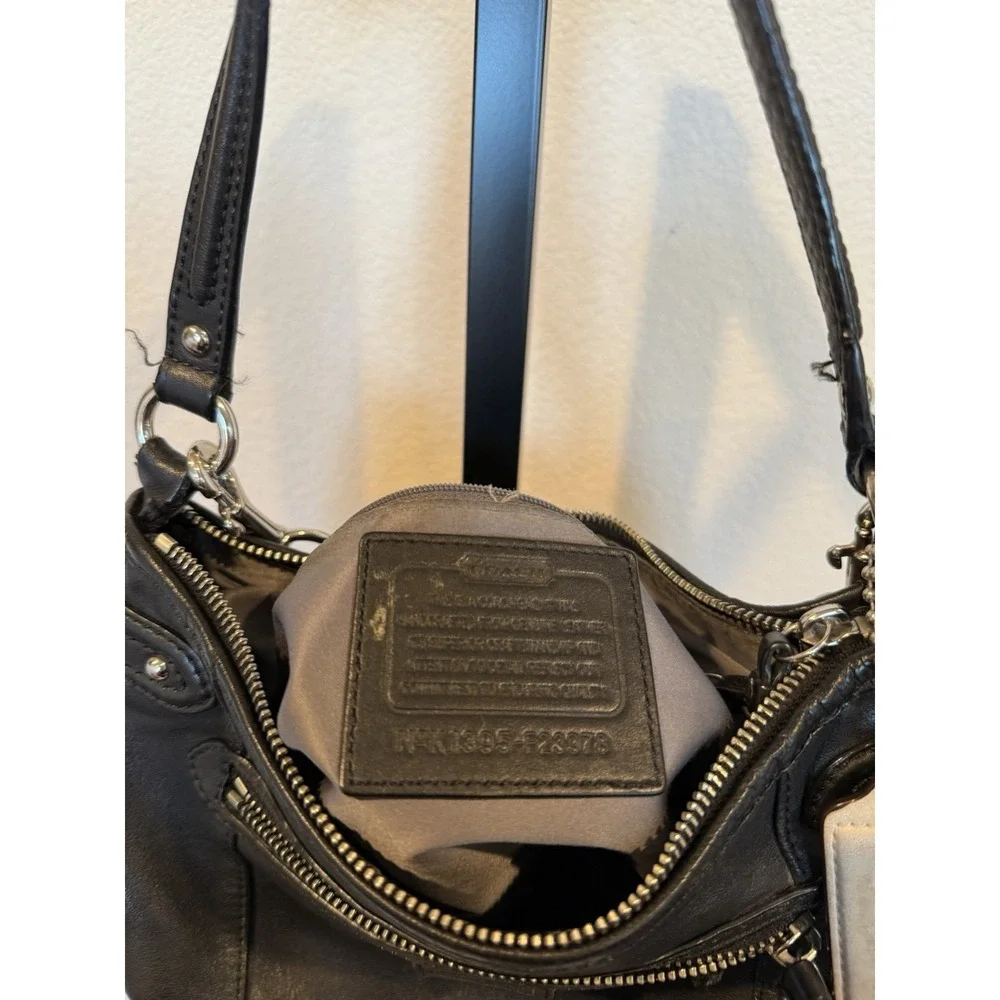 VTG Coach‎ Daisy Black Leather Shoulder Bag with Silver Hardware, 2 tags Y2K